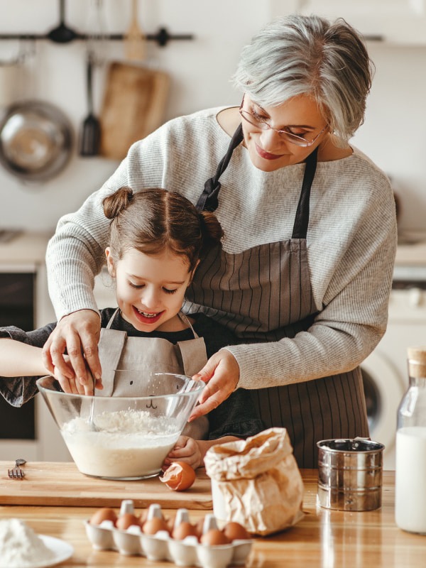 baking-grandma-grandchild baking-grandma-grandchild